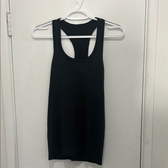 Lululemon Tank Top - Picture 1 of 2